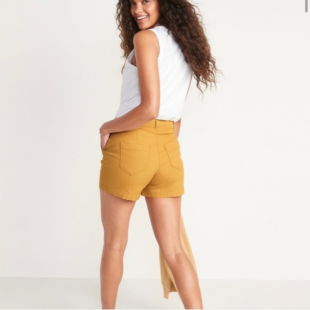 New Old Navy Mustard Yellow Cotton Shorts